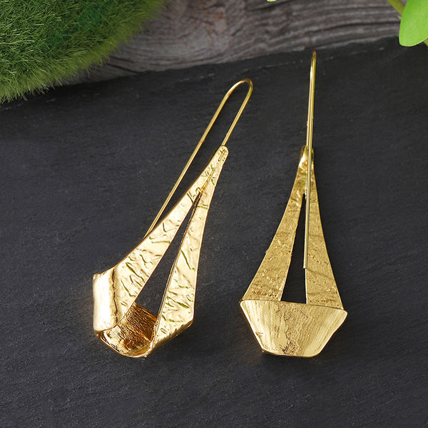Vintage Teardrop Leaf Earrings