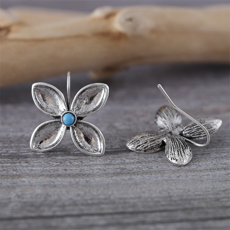 Vintage Simple Clover Earrings