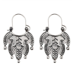 Simple Maple Leaf Textured Dangle Earrings