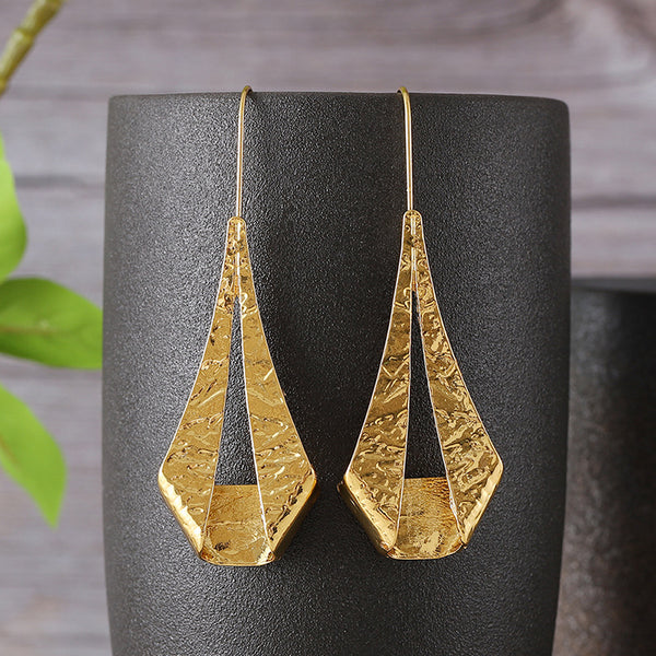 Vintage Teardrop Leaf Earrings
