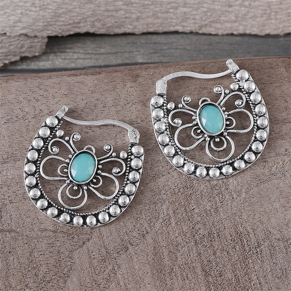Retro Hollowing Design Emerald Earrings