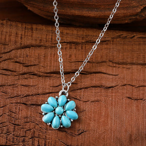 Bohemian Inlaid Turquoise Flower Necklace