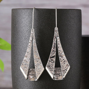 Vintage Teardrop Leaf Earrings
