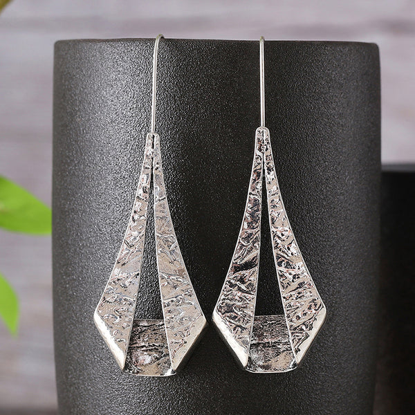 Vintage Teardrop Leaf Earrings