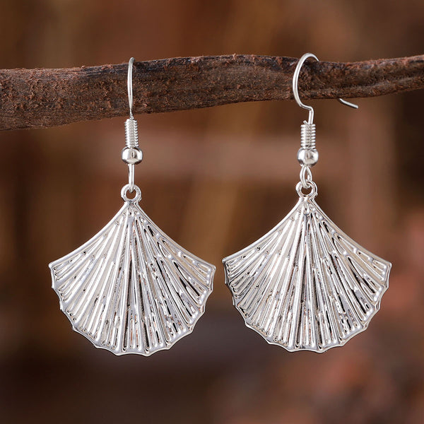 Vintage Ginkgo Leaf Dangle Earrings