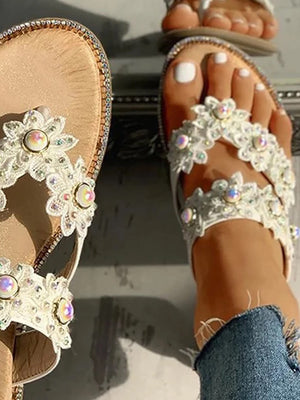 Flower Pearls Flat Sandals