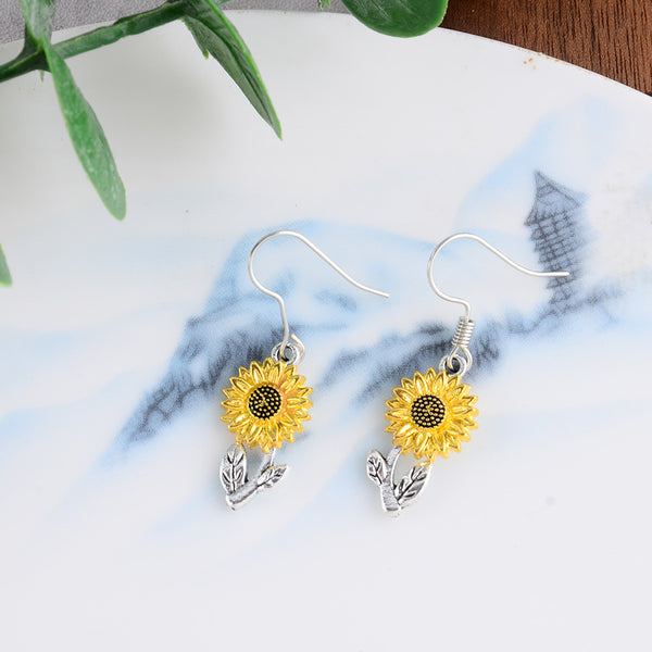 Vintage Simple Sunflower Earrings