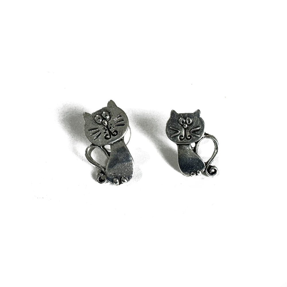 Vintage Design Kitty Earrings