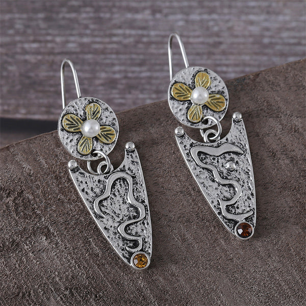 Ethnic Style Pearl Flower Earrings