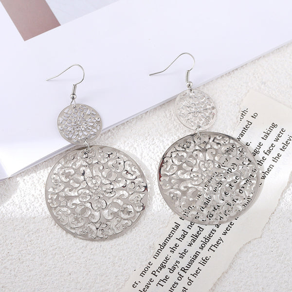 Vintage Hollowed Out Disc Mill Court Ethnic Style Carved Flower Earrings