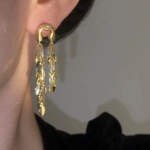 Dynamic Silver Wheat-Sprout Fringe Earrings