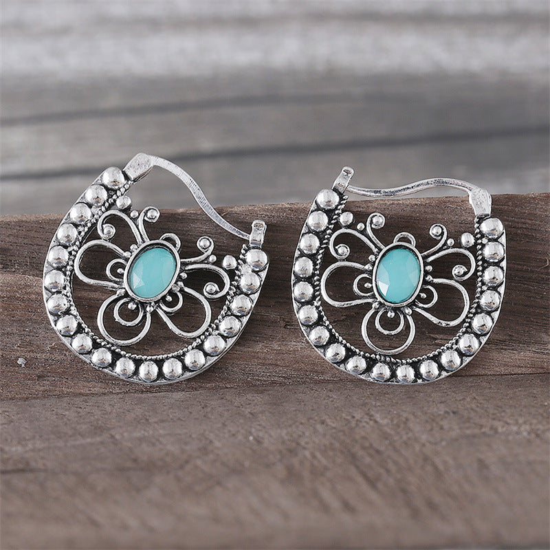 Retro Hollowing Design Emerald Earrings