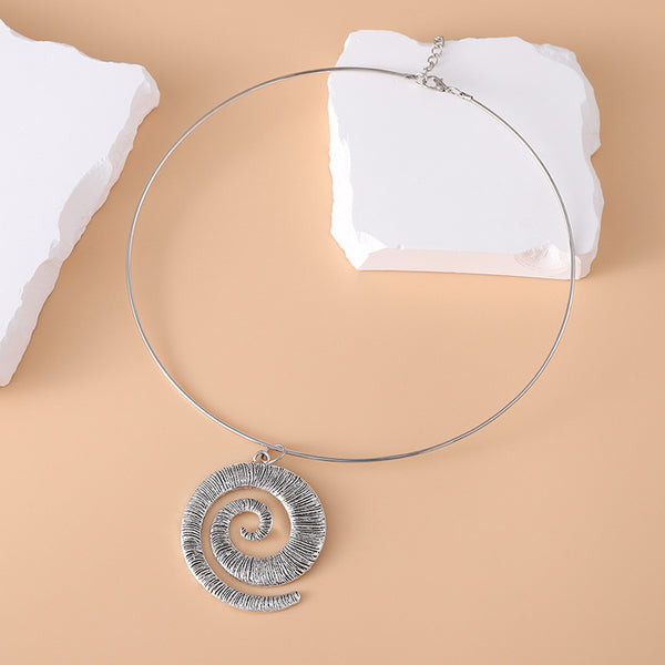 Geometric Spiral Pendant Collar