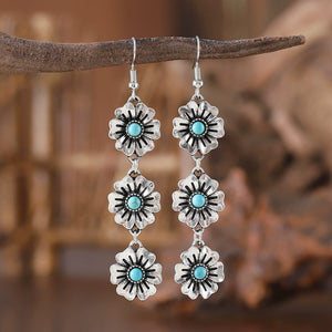 Vintage Small Flower Turquoise Earrings