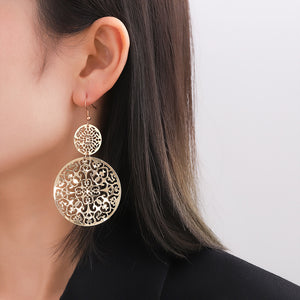 Vintage Hollowed Out Disc Mill Court Ethnic Style Carved Flower Earrings