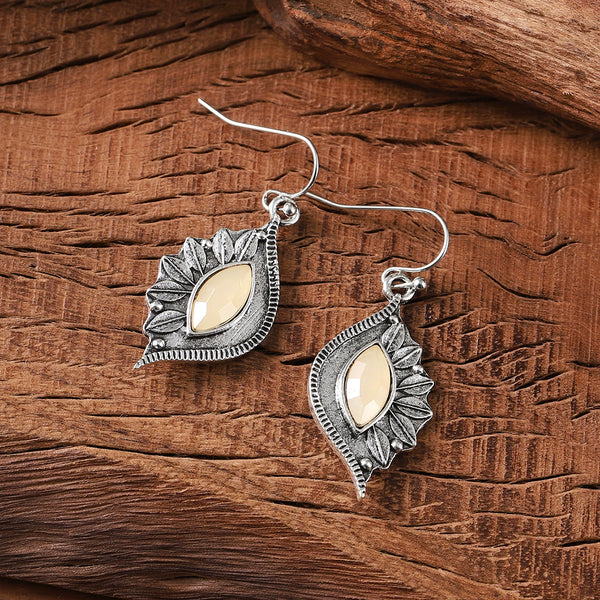 Bohemian Diamonds Leaf Shape EarringsMaterial