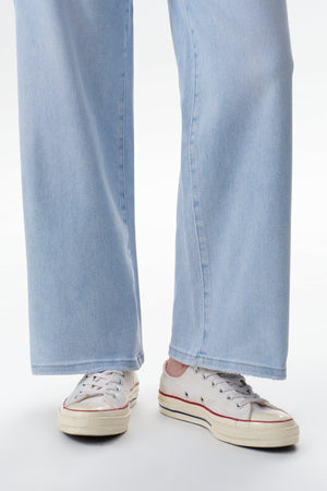 ONESO Versatile High Rise Straight Jeans
