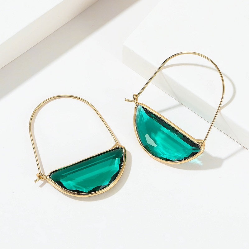 Half round transparent green earrings