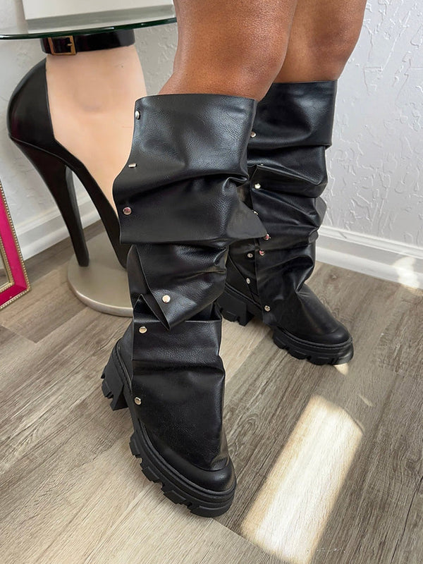 Leather Snap Button Round Toe Boots