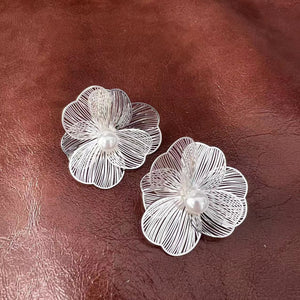 Vintage Exaggerated Large Flower Earrings