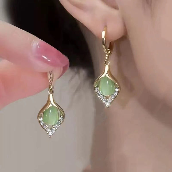 Droplet Shaped  Stone  Earrings