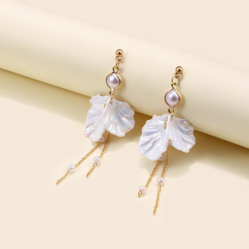 Pearl Eternal Petal Earrings