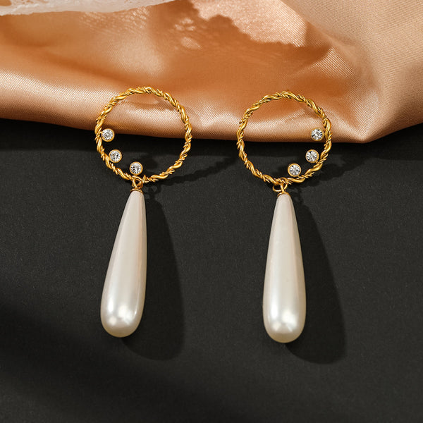 Water Drop Pearl Earrings