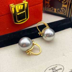 Vintage red pearl elegant earrings for women