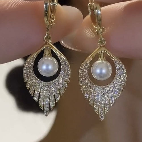 Vintage Drop Pearl Earrings