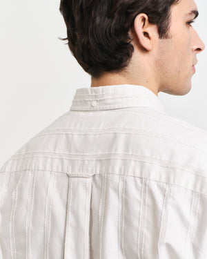 Gentleman's Relaxed Fit Textured Striped Shirt